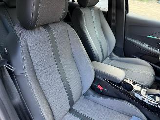 Peugeot e-208 EV Allure Pack 50 kWh Navi Clima NAP ! picture 8