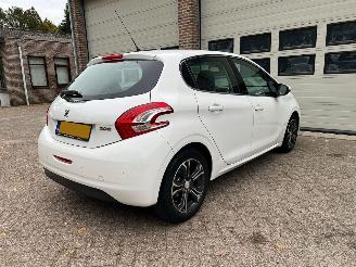 Peugeot 208 1.4 VTi Allure Navi Clima 167095 Km ! picture 4
