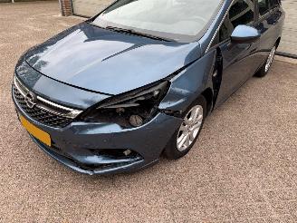 Opel Astra 1.0 Online Edition Cruise Navi Clima NAP ! picture 14