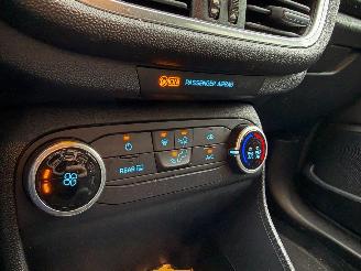 Ford Fiesta 1.0 Connected Cruise Navi 60585 Km NAP ! picture 10