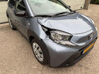 Toyota Aygo X 1.0 VVT-i MT Play Cruise Navi 7826 Km NAP ! picture 15