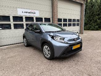 Toyota Aygo X 1.0 VVT-i MT Play Cruise Navi 7826 Km NAP ! picture 2