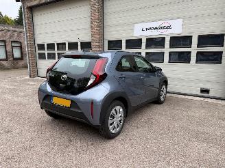 Toyota Aygo X 1.0 VVT-i MT Play Cruise Navi 7826 Km NAP ! picture 4