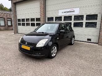 krockskadad bil auto Suzuki Swift 1.5 Exclusive Automaat Airco NAP ! 2006/2