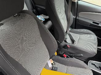 Toyota Yaris 1.5 Hybrid Lease Navi Airco NAP ! picture 8
