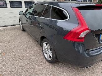 Volvo V-60 2.4 D6 Plug-In Hybrid Automaat Schuifdak NAP ! picture 23