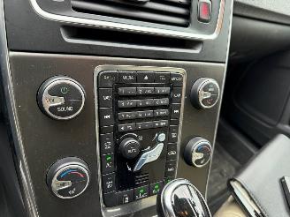 Volvo V-60 2.4 D6 Plug-In Hybrid Automaat Schuifdak NAP ! picture 11