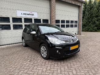 Vaurioauto  passenger cars Citroën C3 1.2 VTi Collection Automaat Airco 82324 Km NAP ! 2014/2
