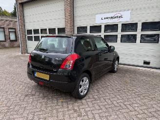 Suzuki Swift 1.3 Base 105883 Km NAP ! 1e Eigenaar ! picture 4