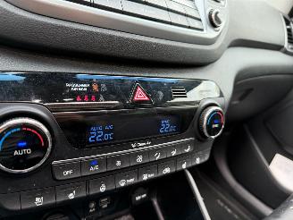 Hyundai Tucson 1.6 T-GDI Premium 4WD Automaat Pano picture 12