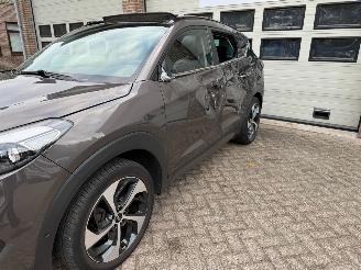 Hyundai Tucson 1.6 T-GDI Premium 4WD Automaat Pano picture 18