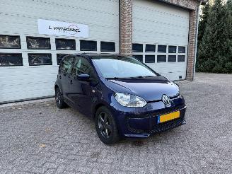 Unfallwagen Volkswagen Up! 1.0 Move Up! Automaat Navi Cruise 2016/1
