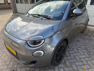 Fiat 500 Icon 42 kWh Navi Cruise Clima NAP ! picture 15