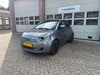 Fiat 500 Icon 42 kWh Navi Cruise Clima NAP ! picture 2