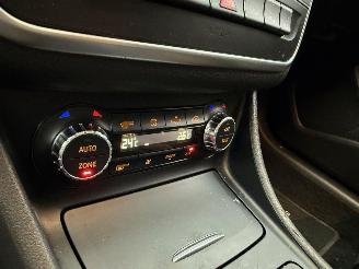 Mercedes Cla-klasse 200 AMG-Line Automaat Pano Navi Clima NAP ! picture 17