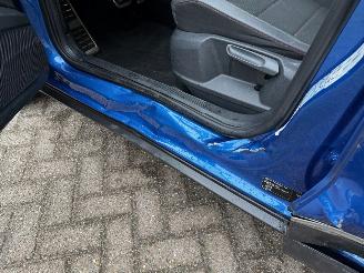 Volkswagen T-Roc 1.5 TSI Style Business Automaat Pano Navi Clima 55008 Km ! picture 17