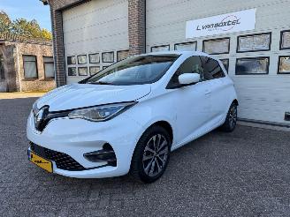 Damaged car Renault Zoé R135 Intents 52 kWh Cruise Navi Clima 46977 Km NAP ! 2022/6