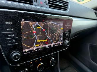 Skoda Superb 1.5 TSI ACT Automaat Navi Clima Cruise picture 10