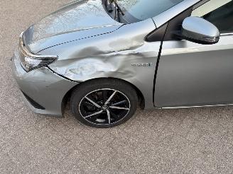 Toyota Auris 1.8 Hybrid Edition S+ Navi Clima Cruise picture 18