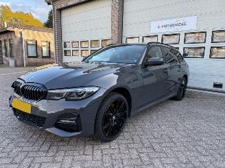 damaged passenger cars BMW 3-serie 330e Business Edition Plus Automaat Leder NAP ! 2021/8