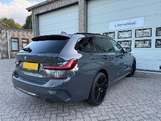BMW 3-serie 330e Business Edition Plus Automaat Leder NAP ! picture 4
