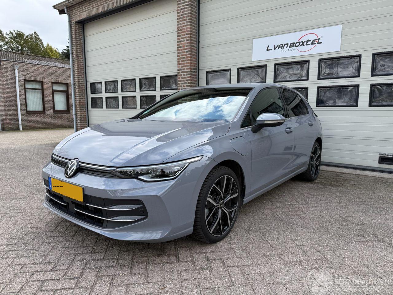 Volkswagen Golf 1.5 eHybrid 50 Edition PHEV Automaat 19959 Km NAP !