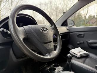 Kia Picanto 1.0 X-Pact NAP ! picture 6