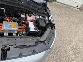 MG ZS EV Long Range Luxury 70 kWh Pano 29719 Km NAP ! picture 19