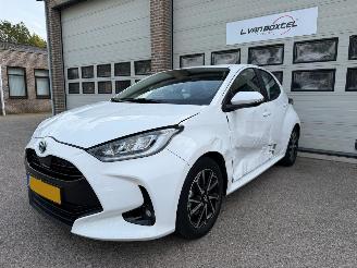 Toyota Yaris 1.5 Hybrid Dynamic Navi Clima Cruise 35316 Km NAP ! picture 2