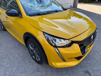 Peugeot e-208 EV Allure 50 kWh Navi Clima 69378 Km NAP ! picture 15