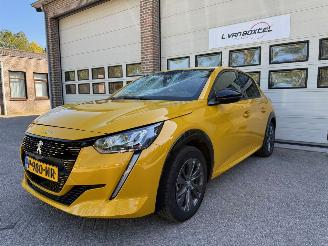 Unfallwagen Peugeot e-208 EV Allure 50 kWh Navi Clima 69378 Km NAP ! 2022/4