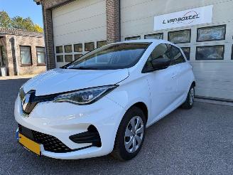 Renault Zoé R110 Equilibre 52 kWh Navi Clima 64650 Km NAP ! picture 2