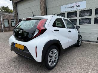 Toyota Aygo X 1.0 VVT-i MT Airco Cruise 13964 Km NAP ! picture 2