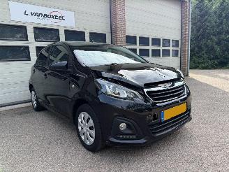 Damaged car Peugeot 108 1.0 e-VTi Active Automaat Navi AC NAP 2018/6