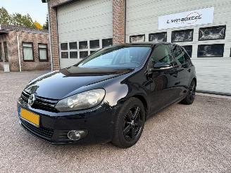 krockskadad bil auto Volkswagen Golf 1.2 TSI Navi Clima Cruise 2010/4