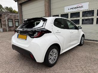 Toyota Yaris 1.5 Hybrid 115 Active Navi Clima 69962 Km NAP picture 3