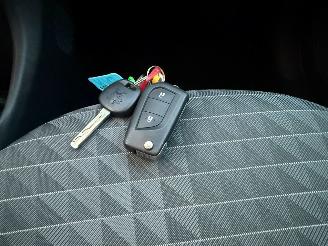 Peugeot 108 1.0 e-VTi Active Navi Airco 20025 Km NAP ! picture 9