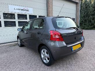 Toyota Yaris 1.3 VVTi Idols Airco picture 4