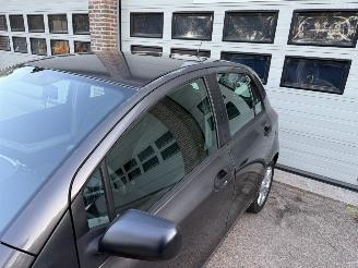 Toyota Yaris 1.3 VVTi Idols Airco picture 8