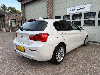 BMW 1-serie 120i Sport Automaat Navi Clima picture 3