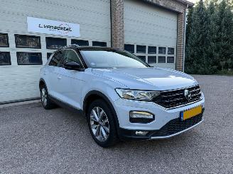 Damaged car Volkswagen T-Roc 1.5 TSI Style Automaat Navi Clima 50299 Km NAP ! 2018/5
