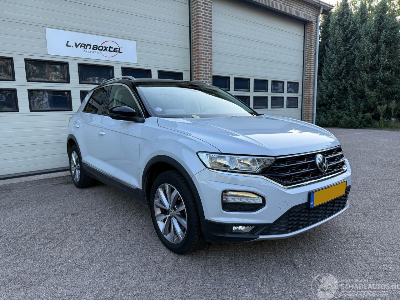 Volkswagen T-Roc 1.5 TSI Style Automaat Navi Clima 50299 Km NAP !