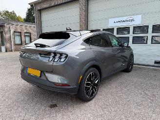 Ford Mustang Mach-e Extended RWD 98 kWh Pano Leder NAP ! picture 3