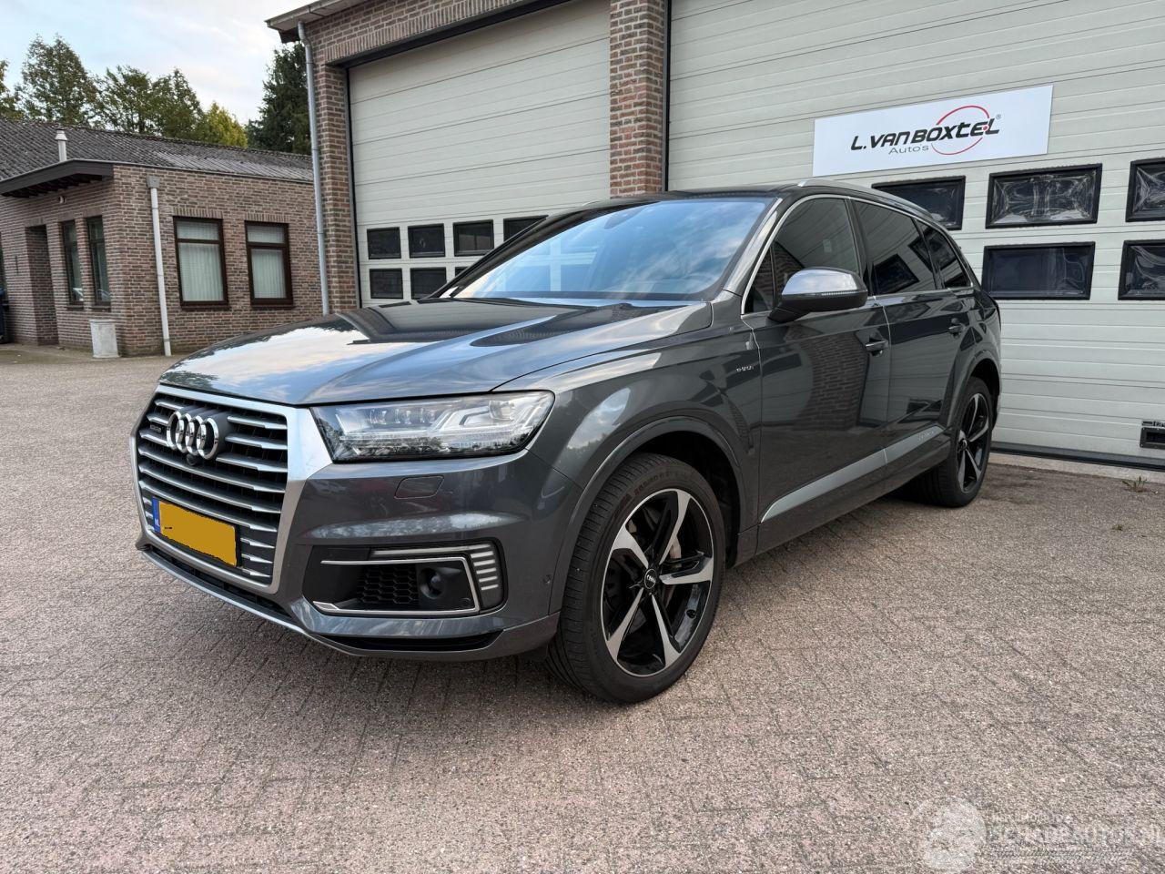 Audi Q7 3.0 TDI e-Tron Quattro Sport Automaat Pano Leder