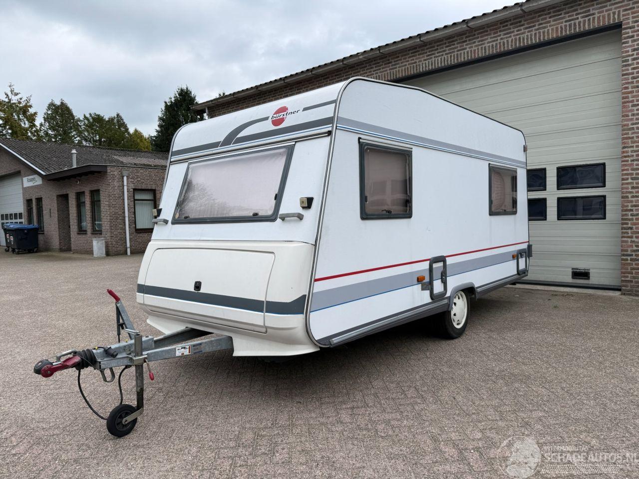 Burstner  4322 Luifel