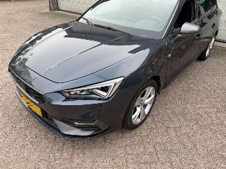 Seat Leon 1.0 eTSI FR Intense Automaat Navi Clima NAP ! picture 14