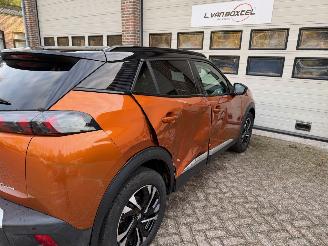 Peugeot 2008 1.2 PT GT-Line Navi Clima picture 11