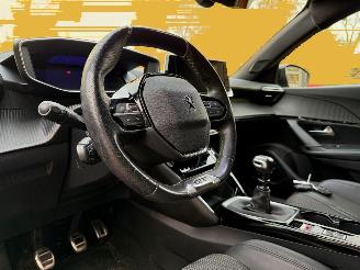 Peugeot 2008 1.2 PT GT-Line Navi Clima picture 6