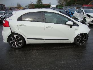 Kia Rio  picture 6