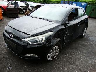 krockskadad bil auto Hyundai I-20  2015/1